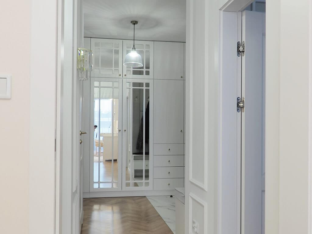 Meble na wymiar Kraków, meble na zamówienie w Krakowie. Meble do salonu pokoju sypialni łazienki biura. Projektowanie mebli na wymiar. Producent mebli na zamówienie - cennik koszt cena.